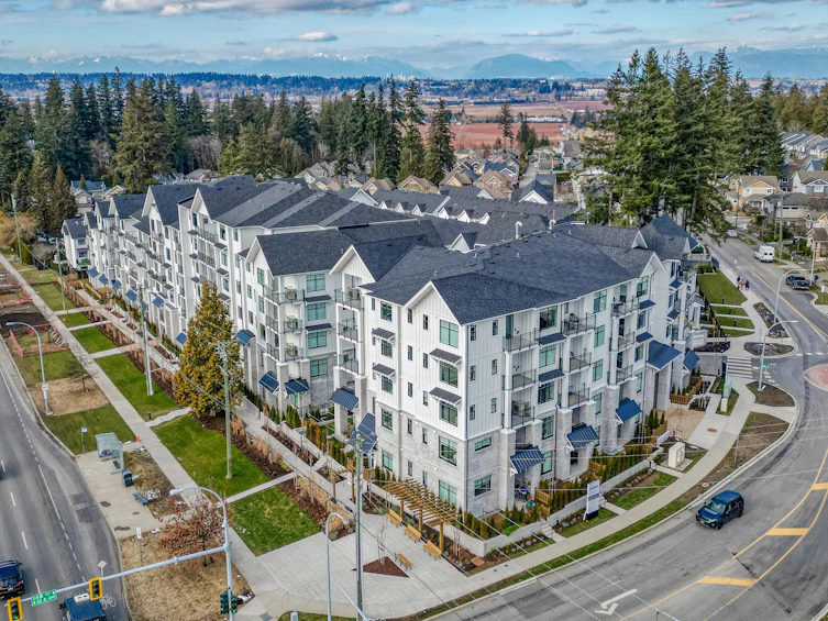 404-3315 148 Street, Surrey, BC, V4P 0H5