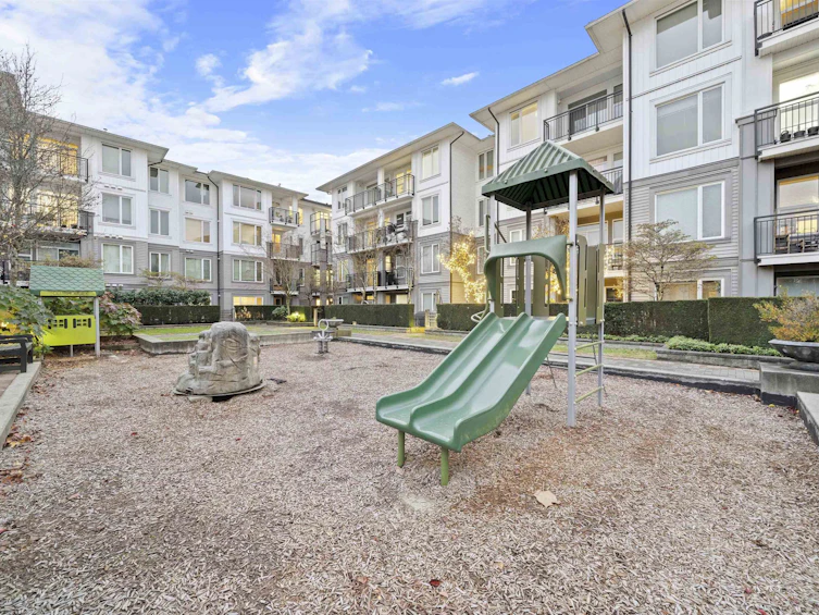 219-9388 Mckim Way, Richmond, BC, V6X 0J7 - 26