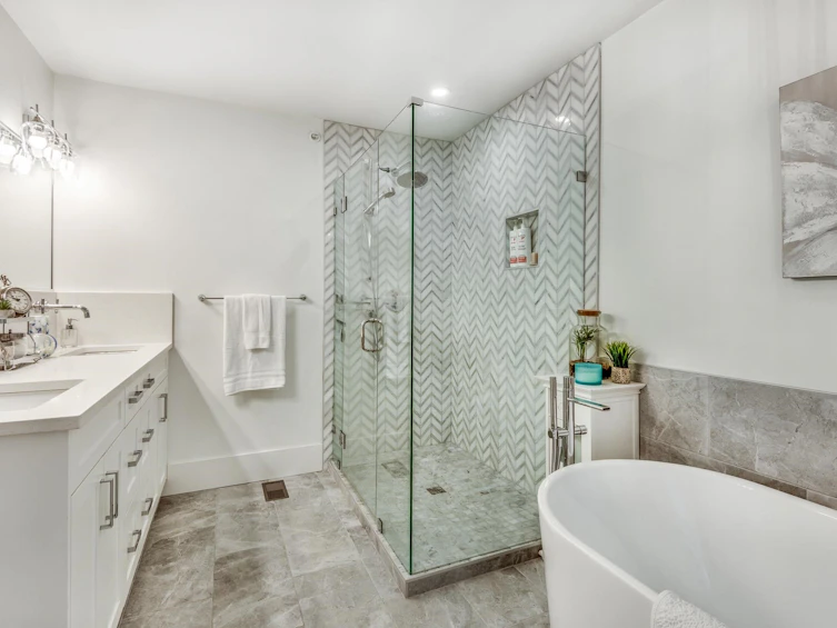 2130 York Place, Port Coquitlam, BC, V3C 1H5 - 18