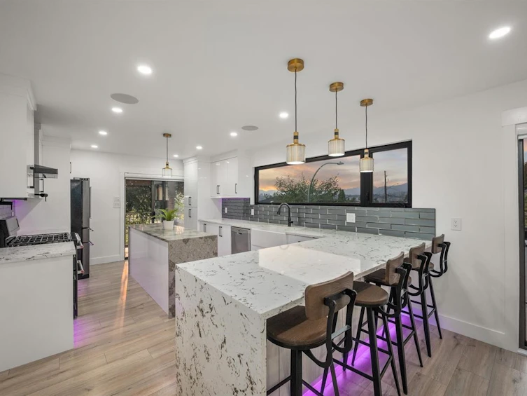9204 Barnes Road, Delta, BC, V4C 4V1 - 9