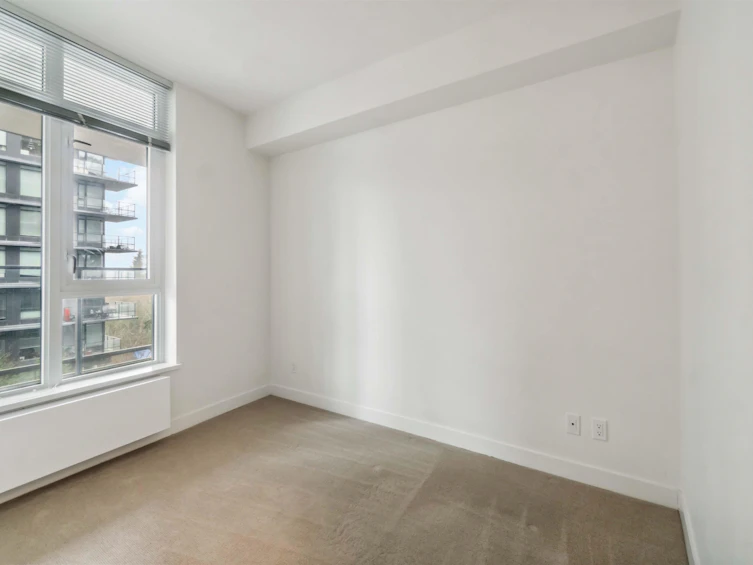 305-8940 University Crescent, Burnaby, BC, V5A 4Y8 - 10