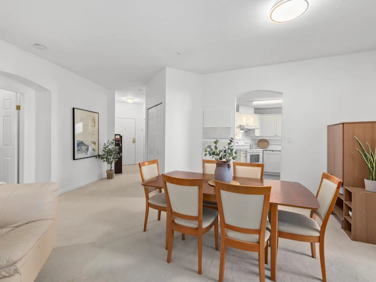 220-5835 Hampton Place, Vancouver, BC, V6T 2G2 - 5