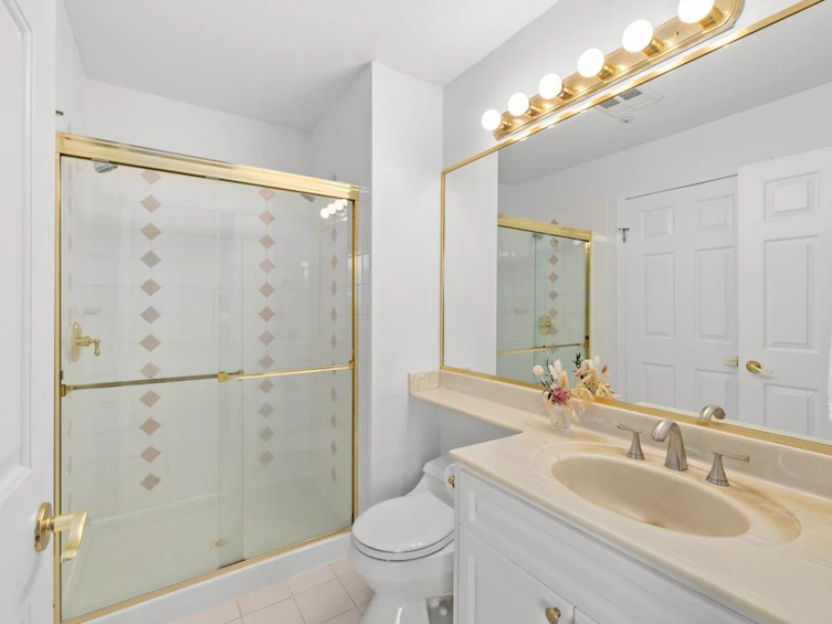 220-5835 Hampton Place, Vancouver, BC, V6T 2G2 - 20