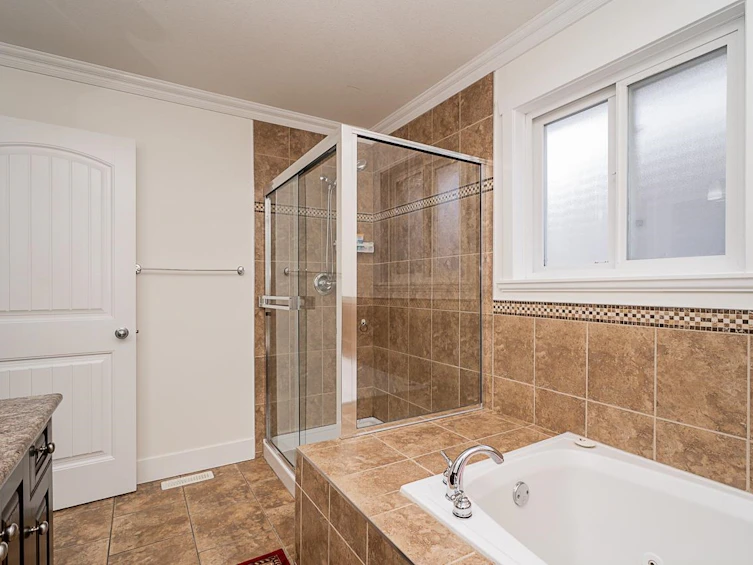 19172 69a Avenue, Surrey, BC, V4N 5W6 - 23