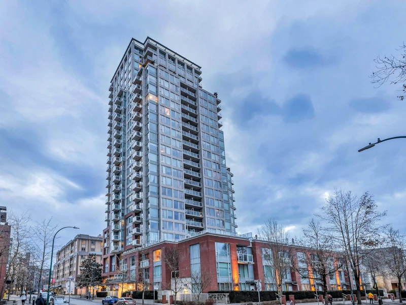 1604 - 550 Taylor Street, Vancouver BC V6B 1R1