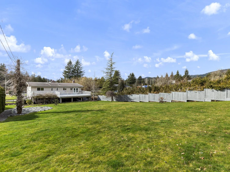 8940 Dewdney Trunk Road, Mission, BC, V2V 6Y1 - 32