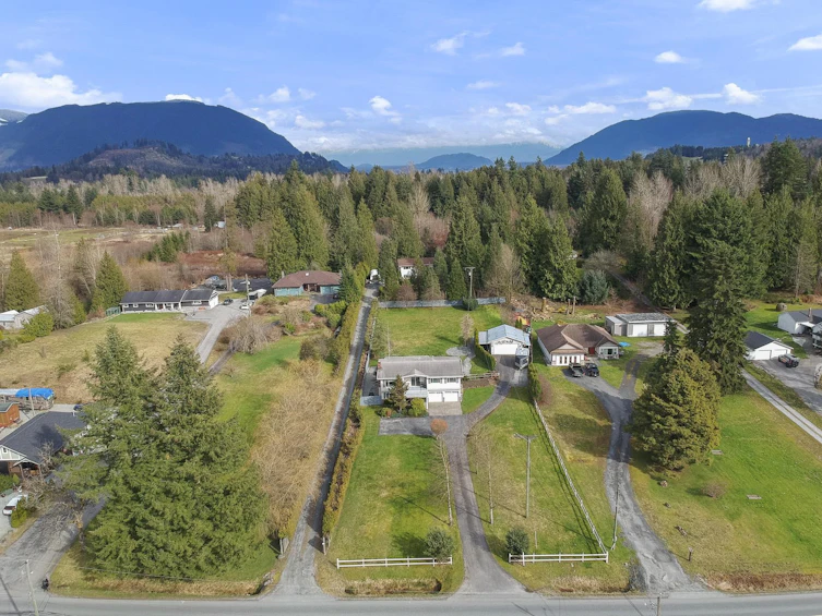8940 Dewdney Trunk Road, Mission, BC, V2V 6Y1 - 35