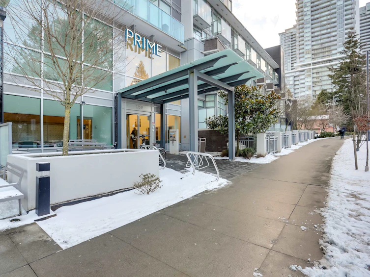 3309-13438 Central Avenue, Surrey, BC, V3T 0N2 - 3