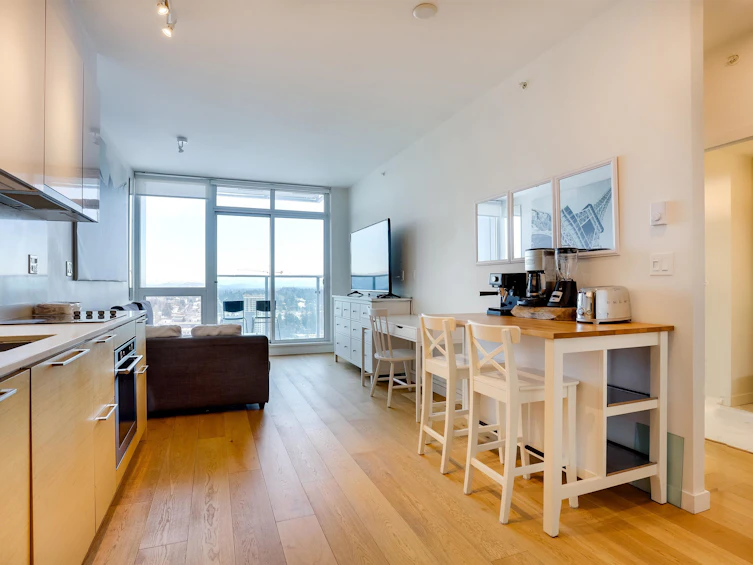 3309-13438 Central Avenue, Surrey, BC, V3T 0N2 - 11