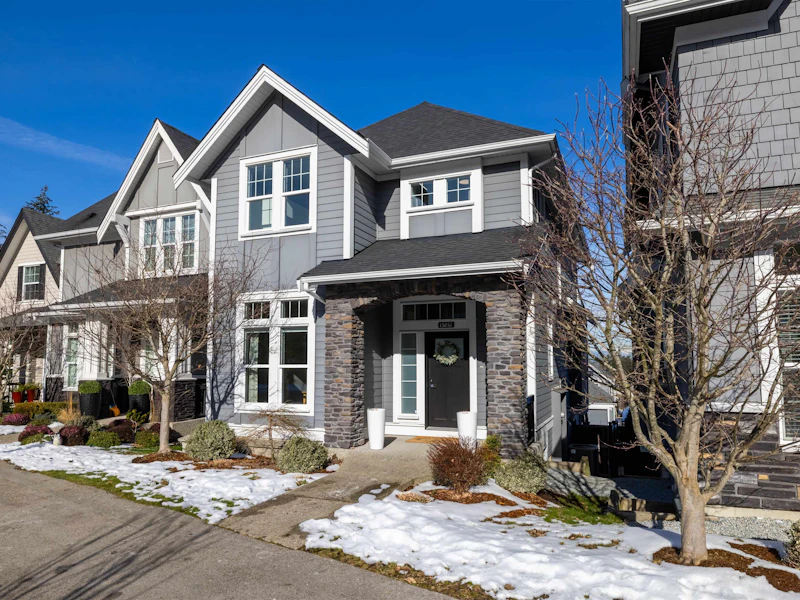 15857 Wills Brook Way, Surrey BC V3Z 0N4