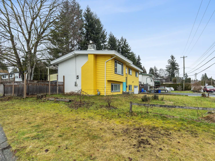 32127 Holiday Avenue, Mission, BC, V2V 2N3 - 4