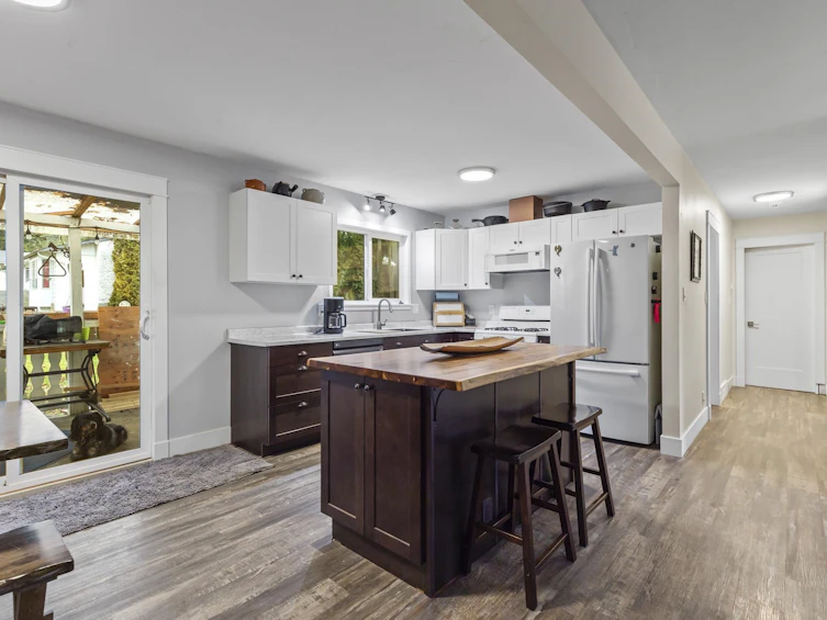 32127 Holiday Avenue, Mission, BC, V2V 2N3 - 7