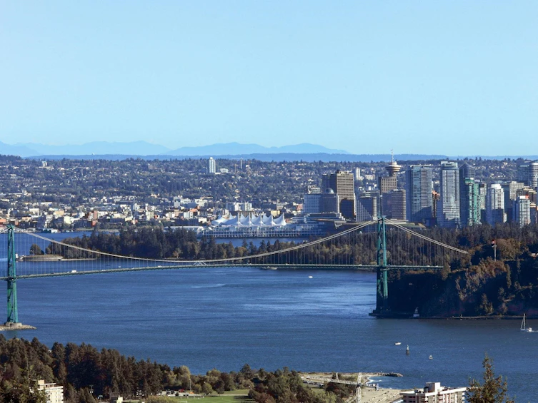 4-2272 Folkestone Way, West Vancouver, BC, V7S 2X7 - 2