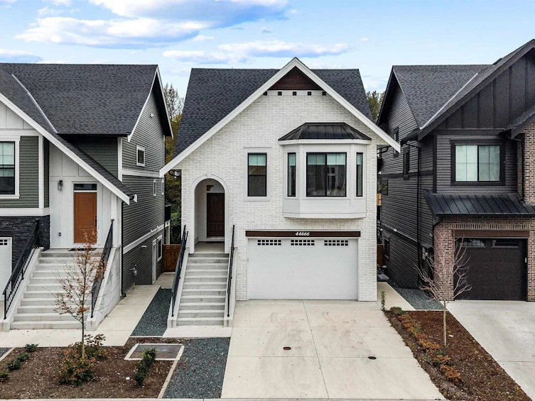 44750 Willowstream Road, Chilliwack, BC, V2R 0B9