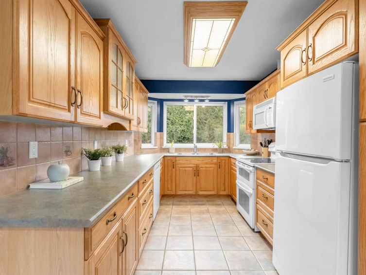 8573 109b Street, Delta, BC, V4C 4H4 - 9