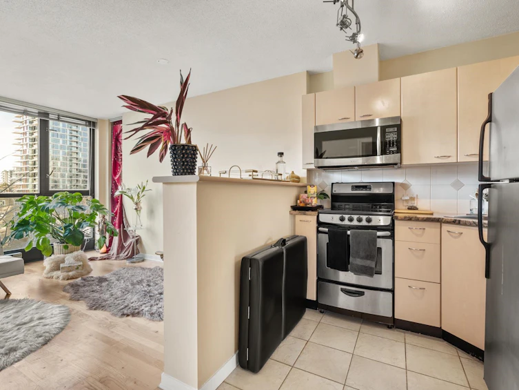 603-1367 Alberni Street, Vancouver, BC, V6E 4R9 - 9