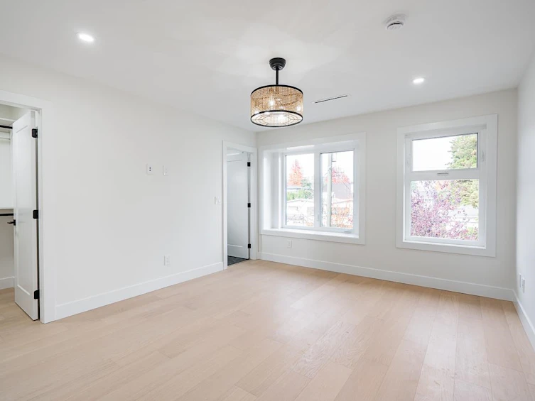 6152 Napier Street, Burnaby, BC, V5B 2C1 - 16