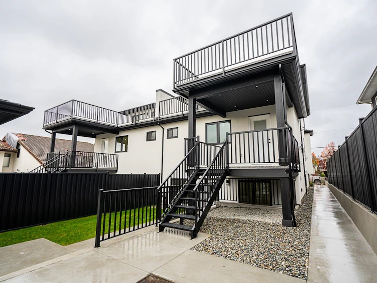 6152 Napier Street, Burnaby, BC, V5B 2C1 - 38