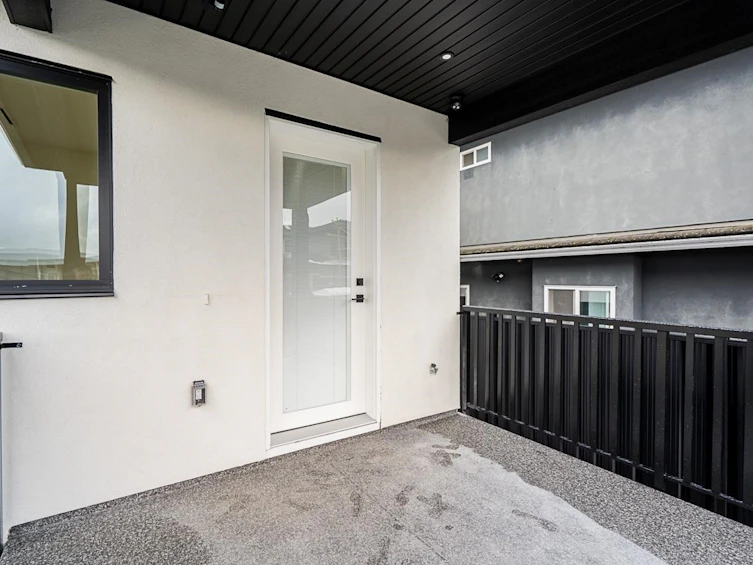 6152 Napier Street, Burnaby, BC, V5B 2C1 - 33