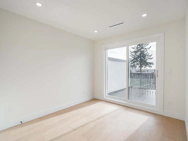 6152 Napier Street, Burnaby, BC, V5B 2C1 - 21