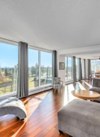 502 1350 View Crescent