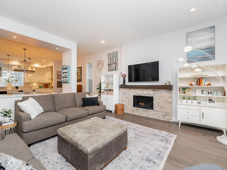 1416 Shay Street, Coquitlam, BC, V3E 0L5 - 5