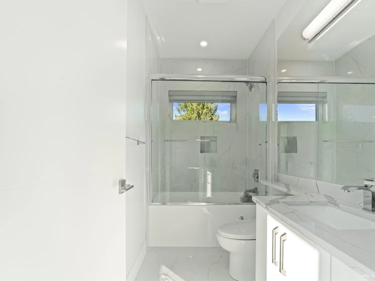 13836 80 Avenue, Surrey, BC, V3W 7X6 - 28