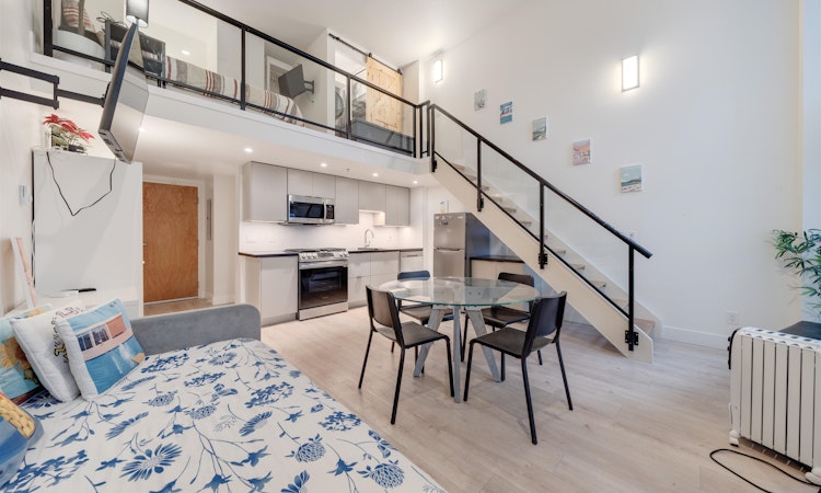 319-933 Seymour Street