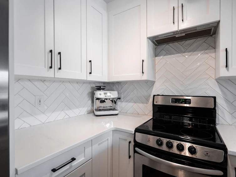 207-2160 Cornwall Avenue, Vancouver, BC, V6K 1B4 - 10