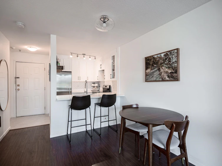 207-2160 Cornwall Avenue, Vancouver, BC, V6K 1B4 - 16
