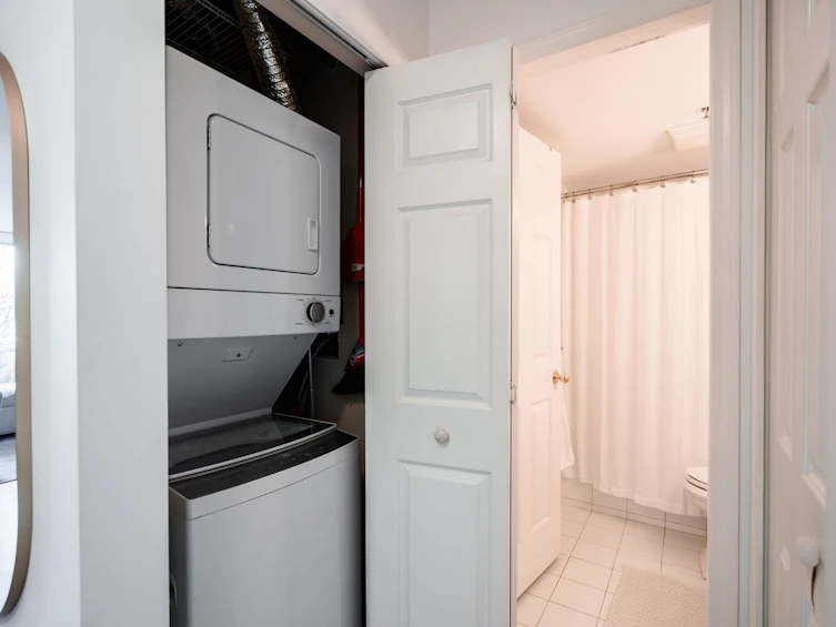 207-2160 Cornwall Avenue, Vancouver, BC, V6K 1B4 - 21
