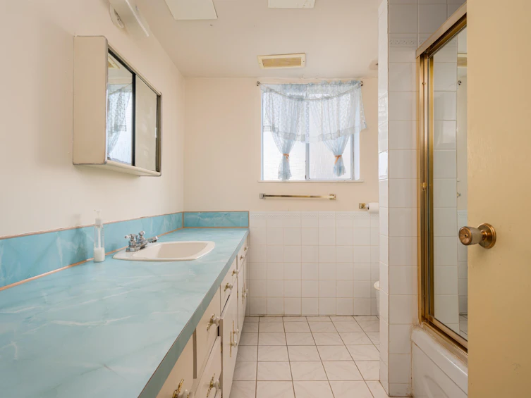 7440 Thormanby Crescent, Richmond, BC, V7C 4G3 - 27