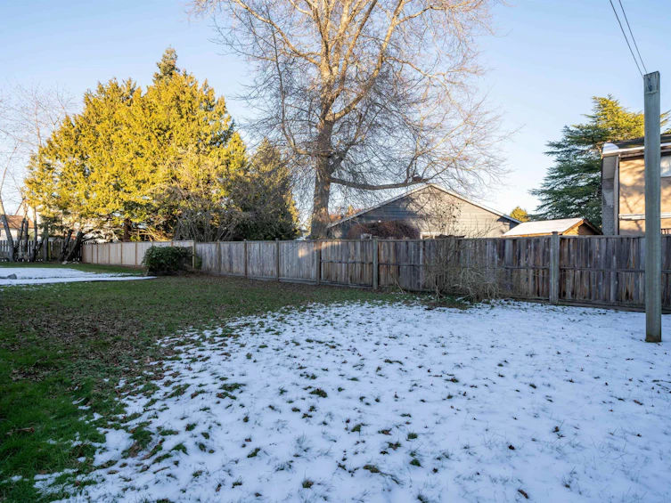 7440 Thormanby Crescent, Richmond, BC, V7C 4G3 - 35