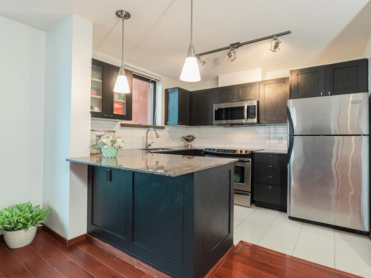 605-7225 Acorn Avenue, Burnaby, BC, V5E 0A9 - 7
