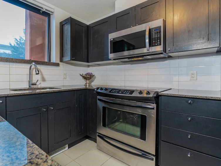 605-7225 Acorn Avenue, Burnaby, BC, V5E 0A9 - 8