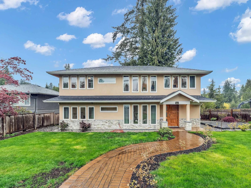 965 Kings Avenue, West Vancouver BC V7T 2B8