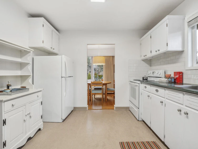 840 E 11th Street, North Vancouver, BC, V7L 2J1 - 15