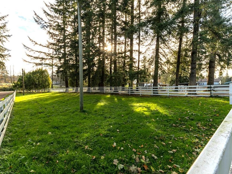 26643 58 Avenue, Langley, BC, V4W 1V6 - 27