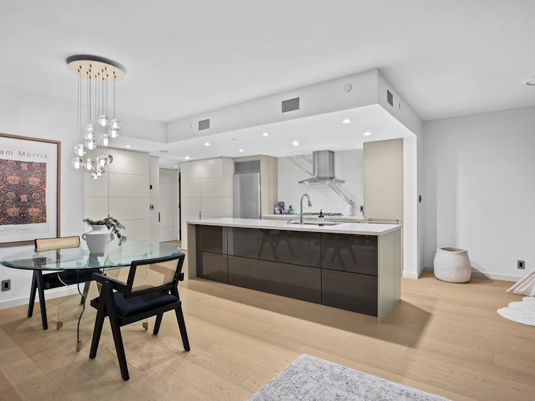 2703-788 Richards Street, Vancouver, BC, V6B 0C7 - 4