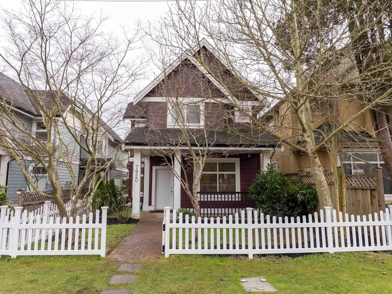 7920 Bennett Road, Richmond BC V6Y 1N2
