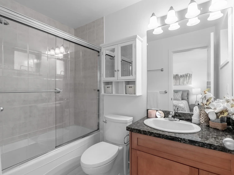 7920 Bennett Road, Richmond, BC, V6Y 1N2 - 11