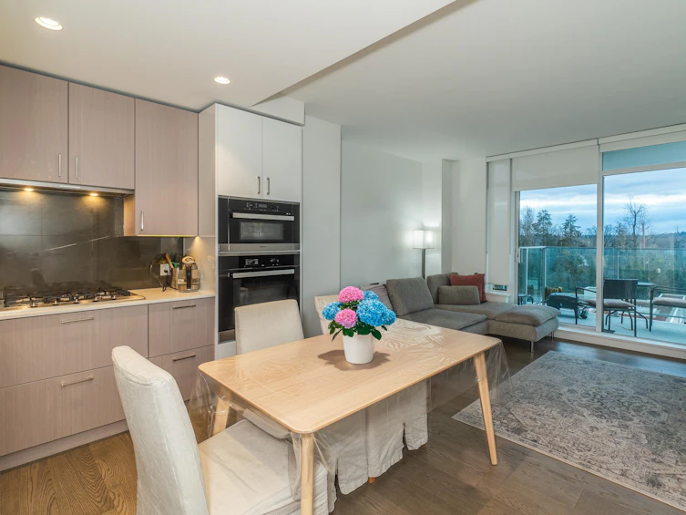 504-1675 Lions Gate Lane, North Vancouver, BC, V7P 3B4 - 2