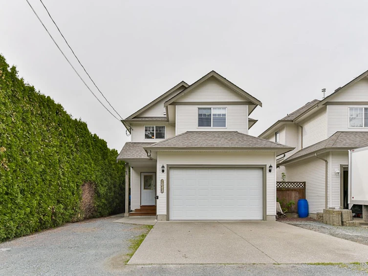 2043 Probert Road, Agassiz, BC, V0M 1A1 - 2