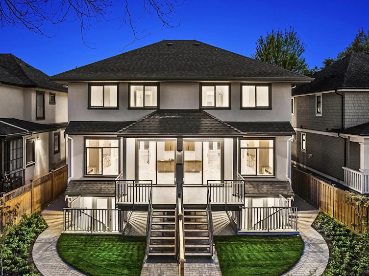 2453 W 10th Avenue, Vancouver, BC, V6K 2J4 - 39