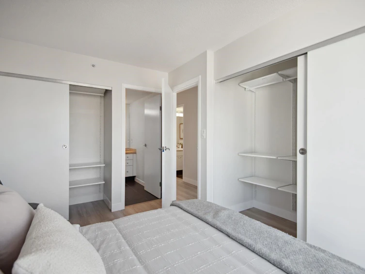 2101-1201 Marinaside Crescent, Vancouver, BC, V6Z 2V2 - 13