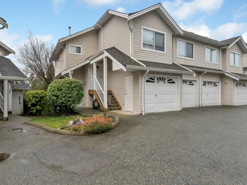 33 - 11588 232nd Street, Maple Ridge BC V2X 0J6