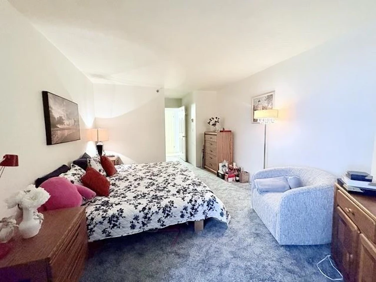 704-738 Farrow Street, Coquitlam, BC, V3J 7V4 - 17