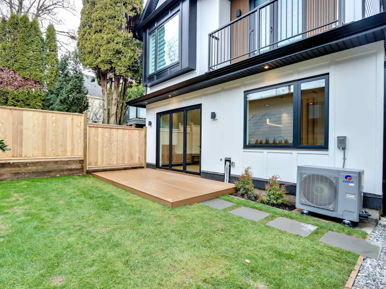 2-930 E 10th Avenue, Vancouver, BC, V5T 2B2 - 2