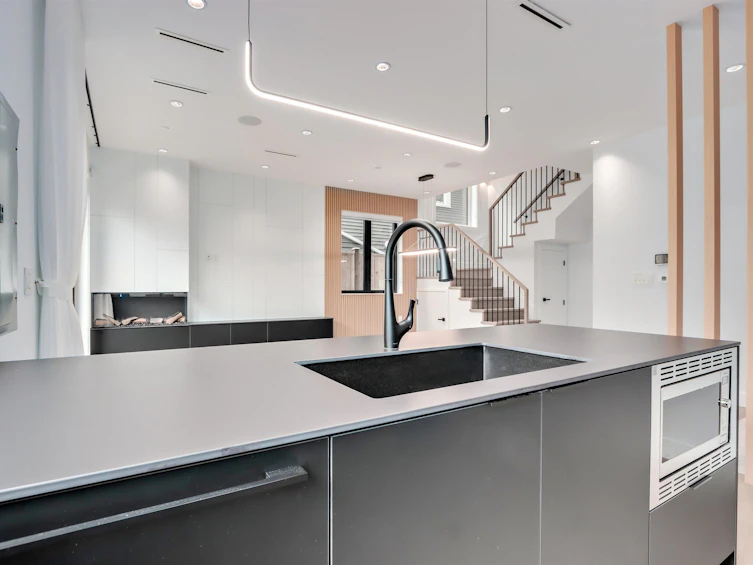 2-930 E 10th Avenue, Vancouver, BC, V5T 2B2 - 9