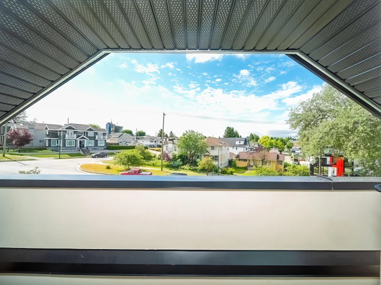 3227 E 29th Avenue, Vancouver, BC, V5R 1W4 - 27